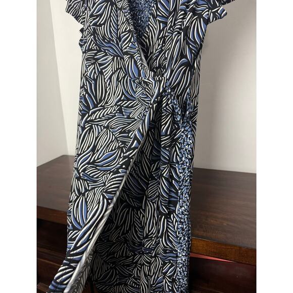 Anne Klein Faux-Wrap Flutter Sleeve Floral Print Dress Multi-Color 1X - Picture 7 of 9